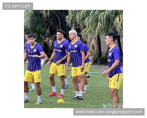 体育博主曝转会内幕！多队卷入暗战