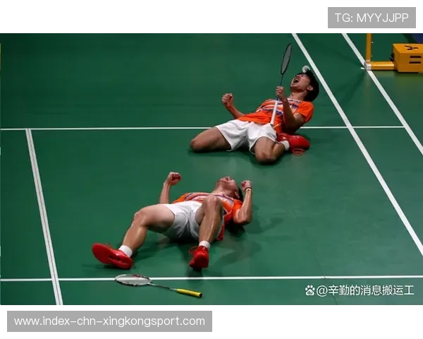 羽毛球对抗赛快节奏短球抢点制胜——在节拍与压迫中掌控胜负节奏